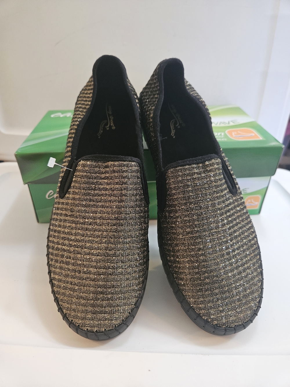 Easy Street Womens Black Gold Glimmer Flats Slip On Sneakers Cushioned Sz 9 New